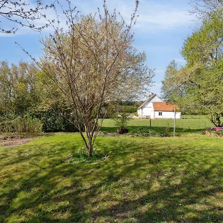 Villa Cozy Near Lillebaelt