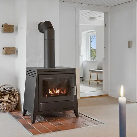 Villa Cozy Near Lillebaelt *